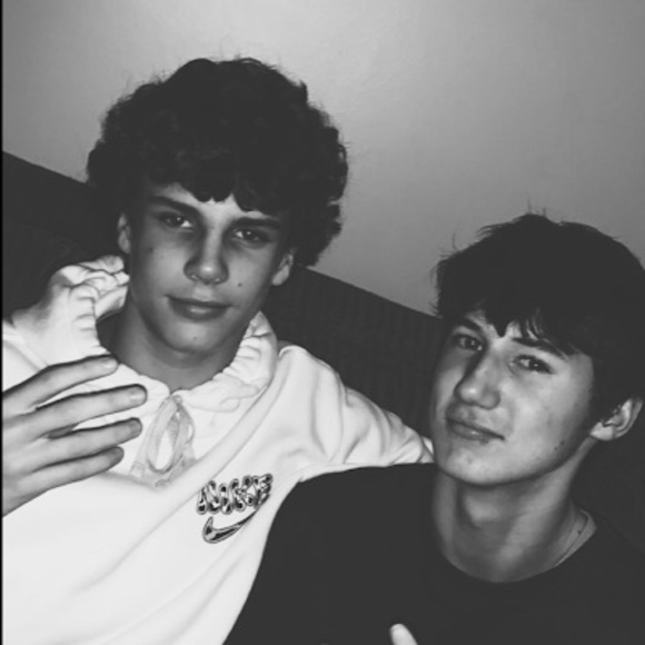 Meet your Posher, Jake - Picture 1 of 1